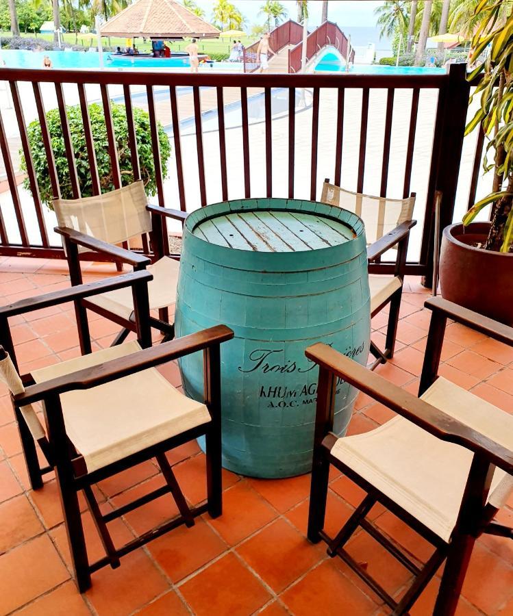 Ti Oasis Trinidad, Studio Vue Mer A Pierre & Vacances Сент-Люс Экстерьер фото