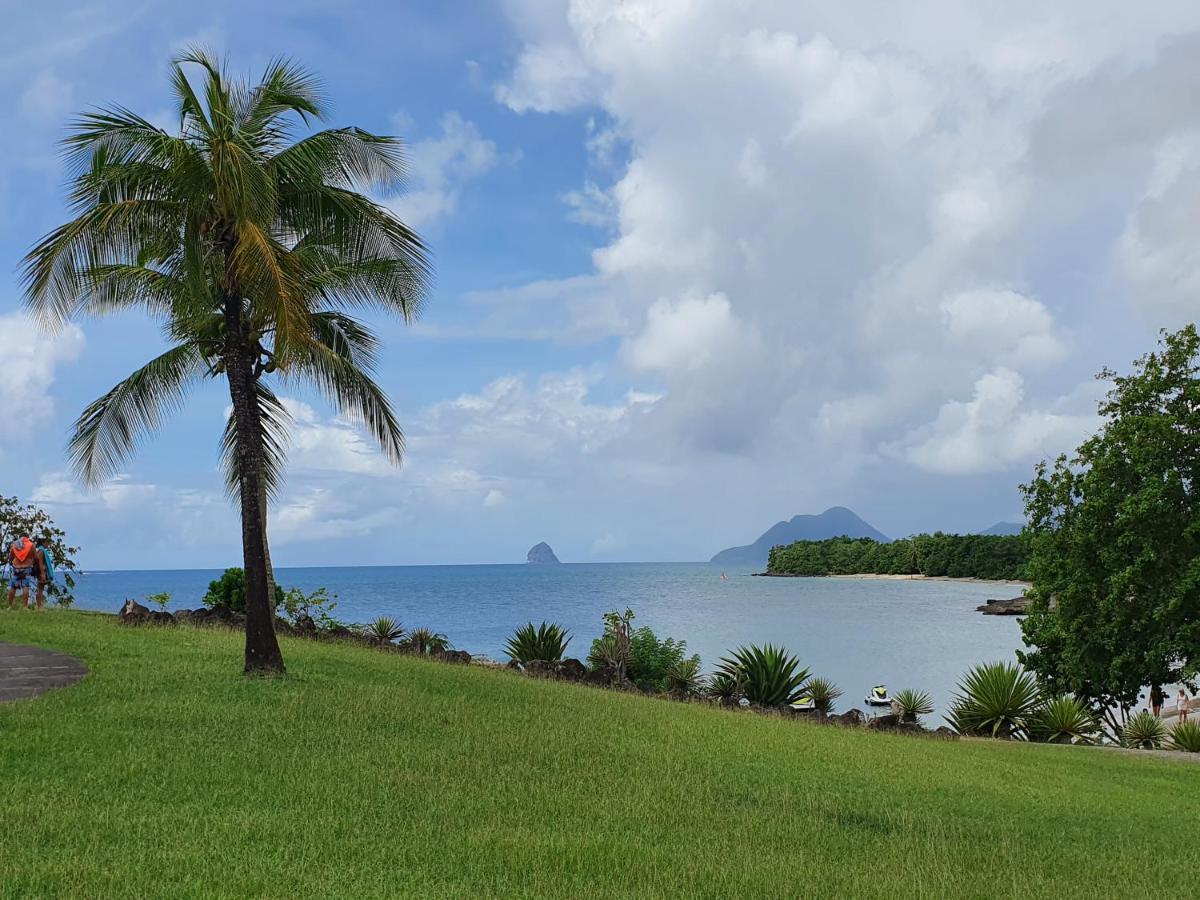 Ti Oasis Trinidad, Studio Vue Mer A Pierre & Vacances Сент-Люс Экстерьер фото